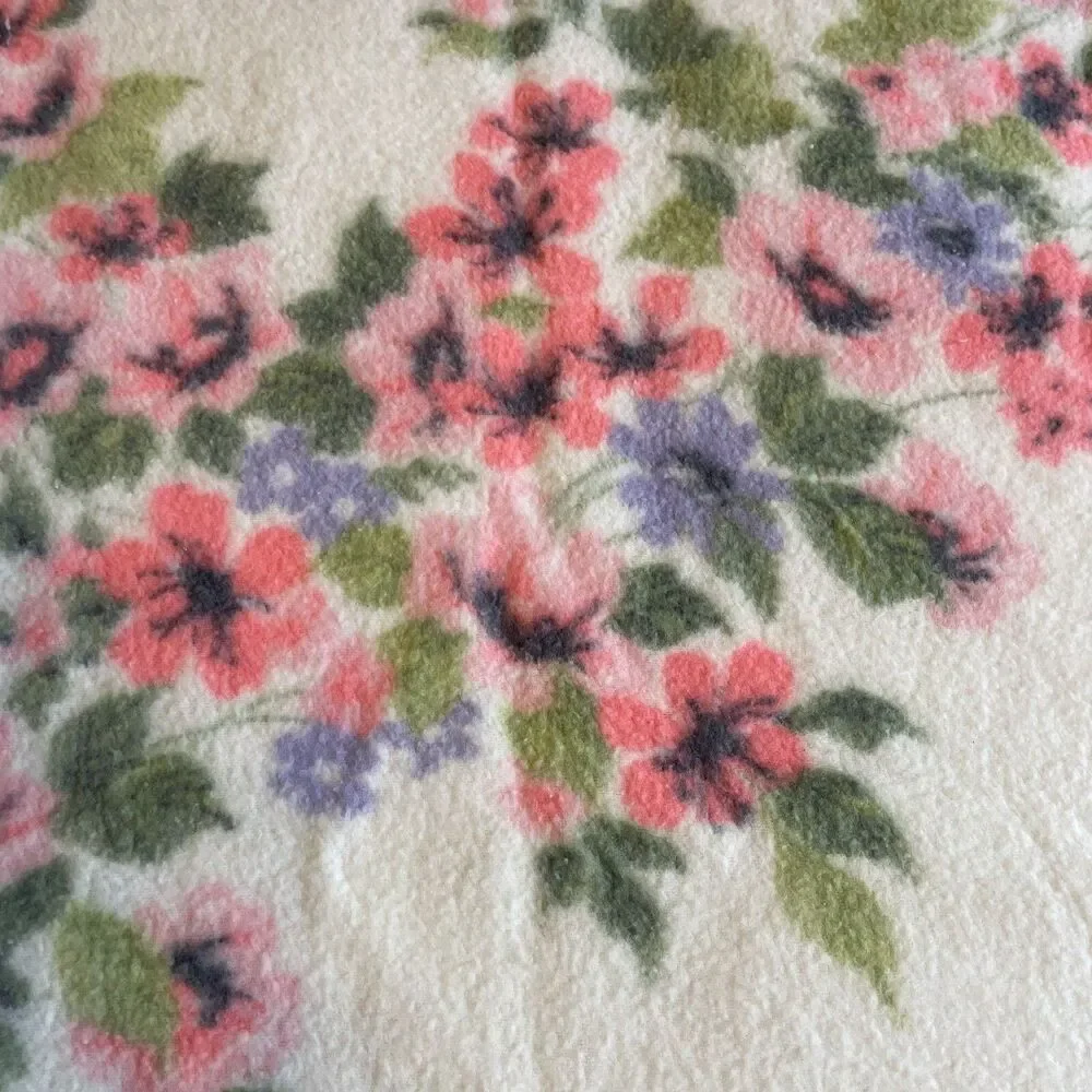 Vtg Chatham Blanket Lavender Satin Trim Floral Twin Full Size Acrylic 68x88